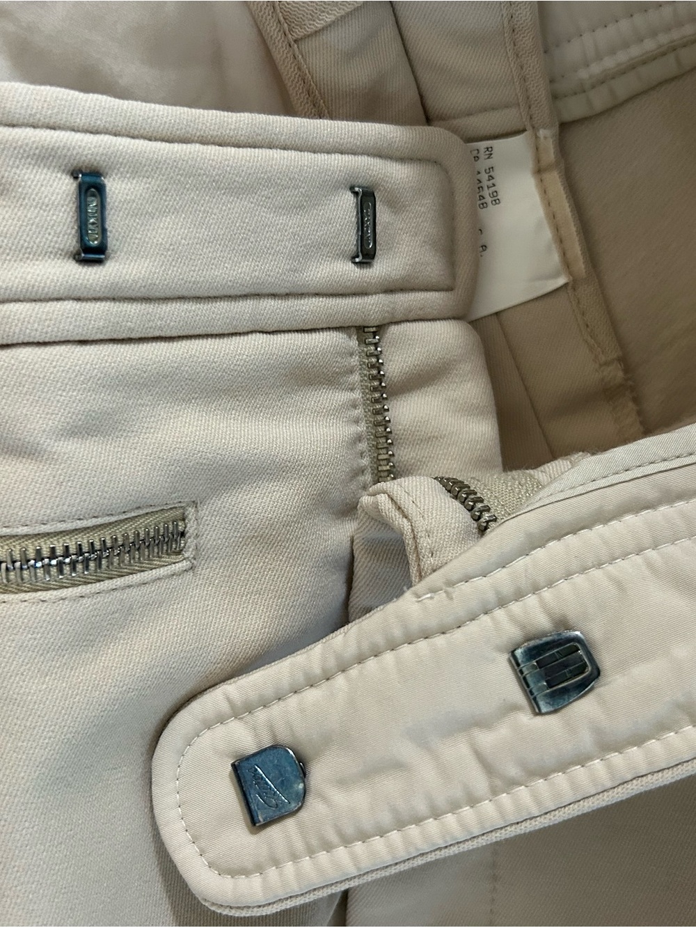 Vintage Bogner Women’s Ski Pants Size 4
Ivory Wool Blend Stirrup Zip Hem Après - Picture 14 of 16